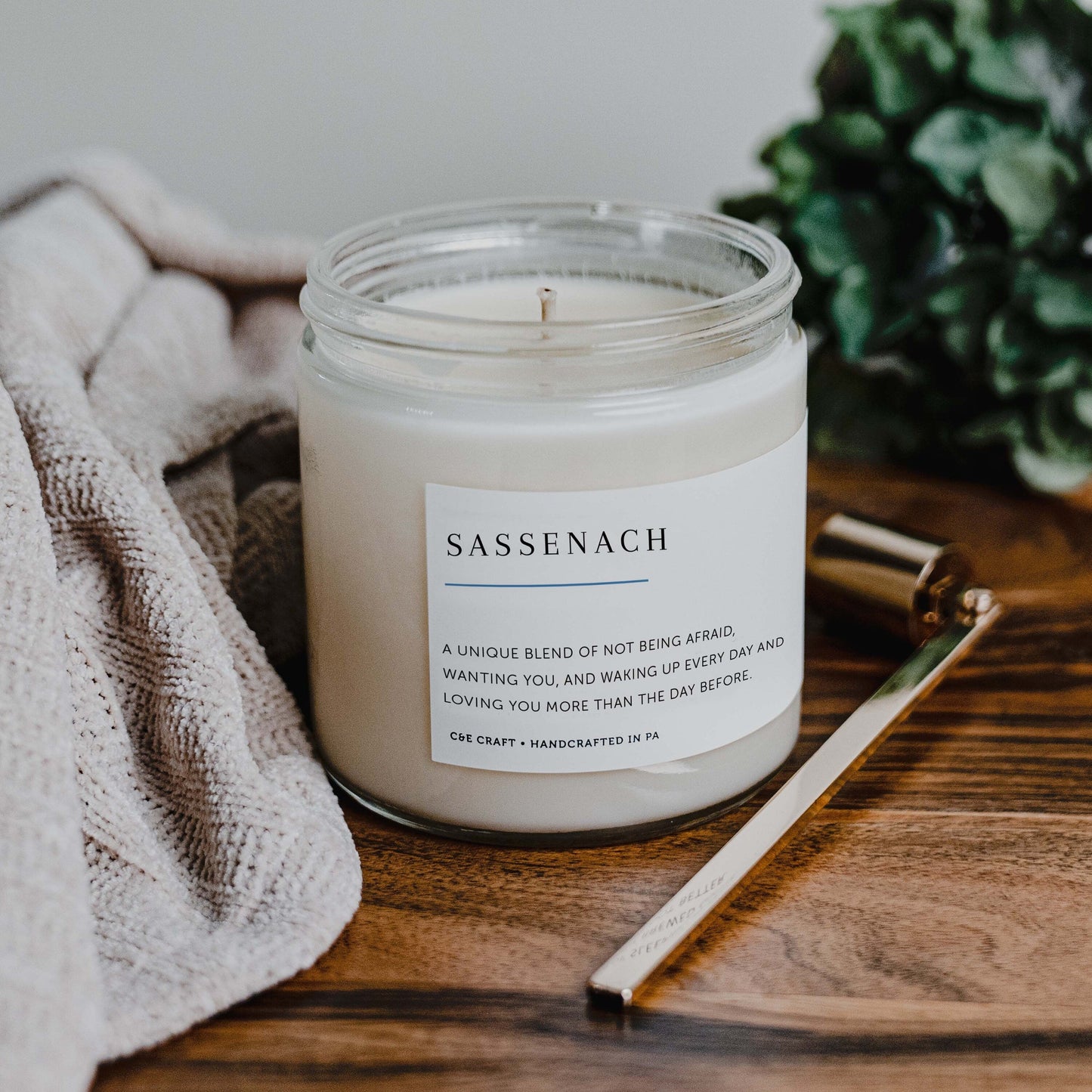 Sassenach Candle Candle CE Craft